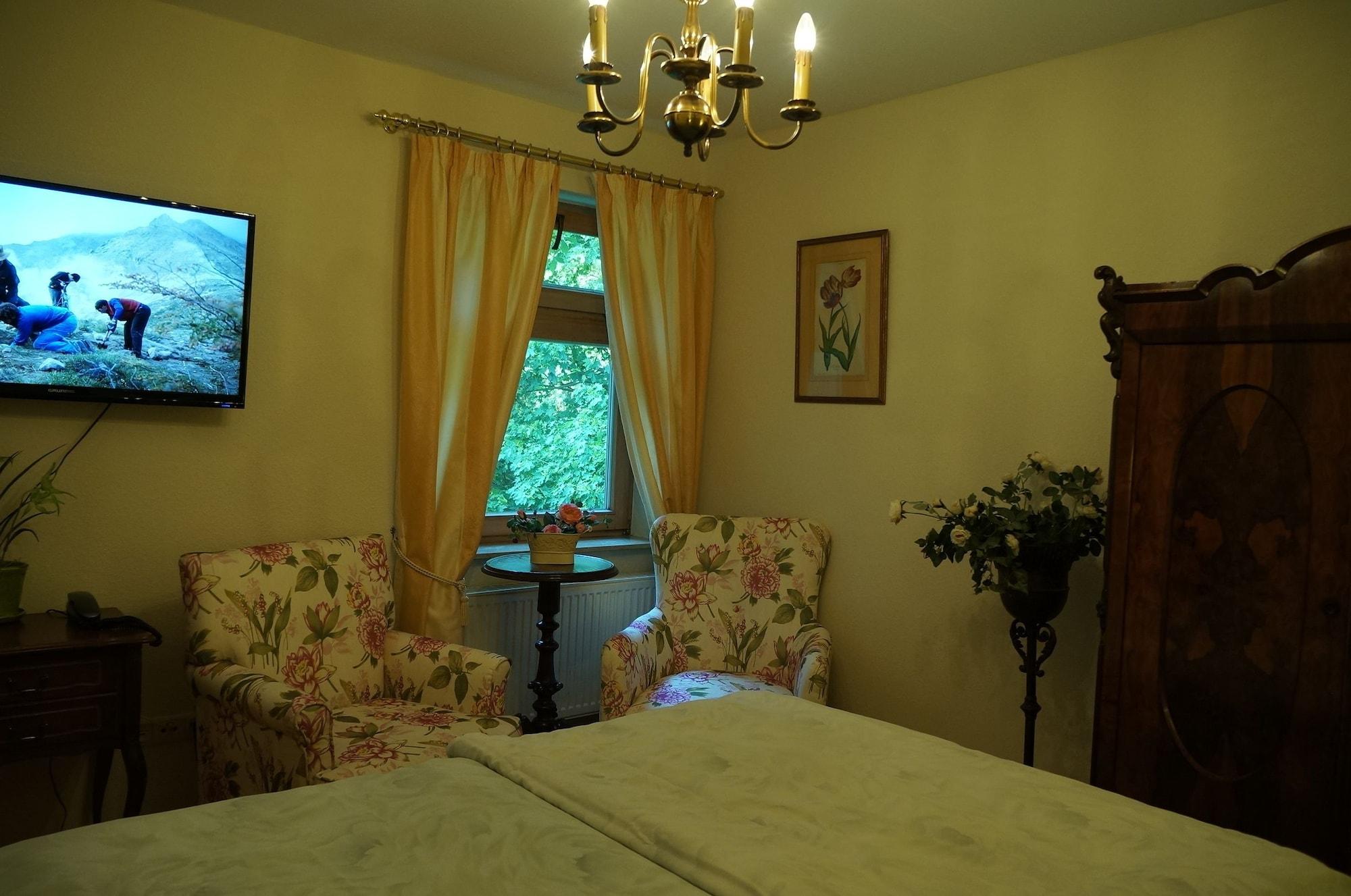 Hotel Villa Herzog Дрезден Экстерьер фото