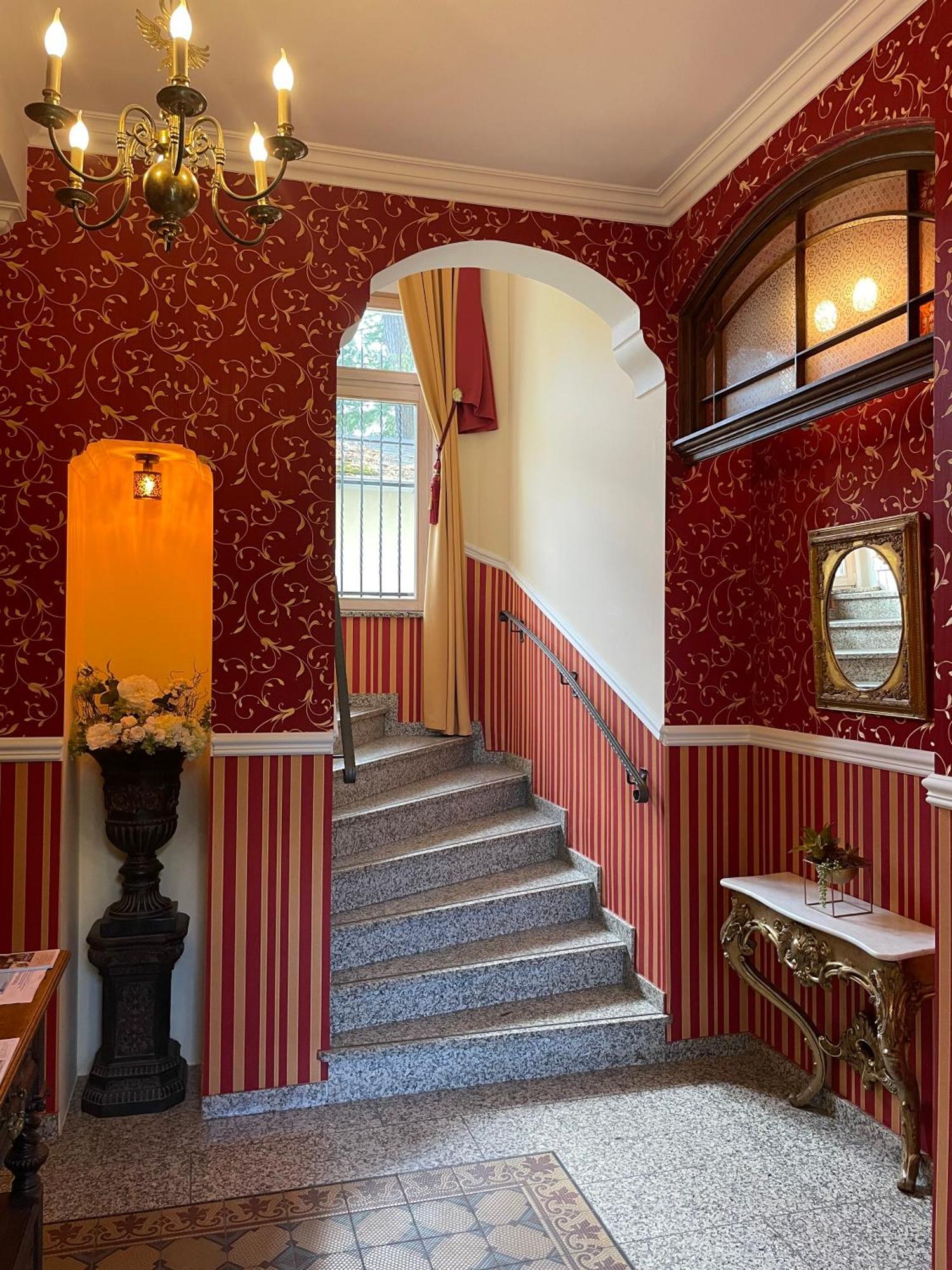 Hotel Villa Herzog Дрезден Экстерьер фото