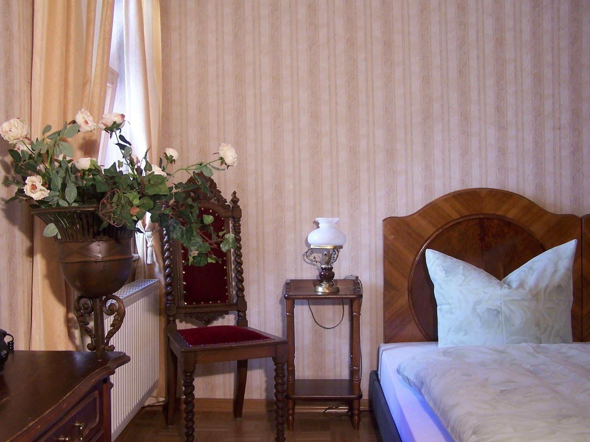 Hotel Villa Herzog Дрезден Экстерьер фото